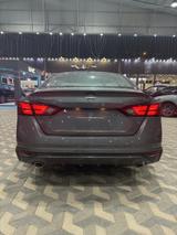 نيسان ألتيما 2026 — مصغرة 10