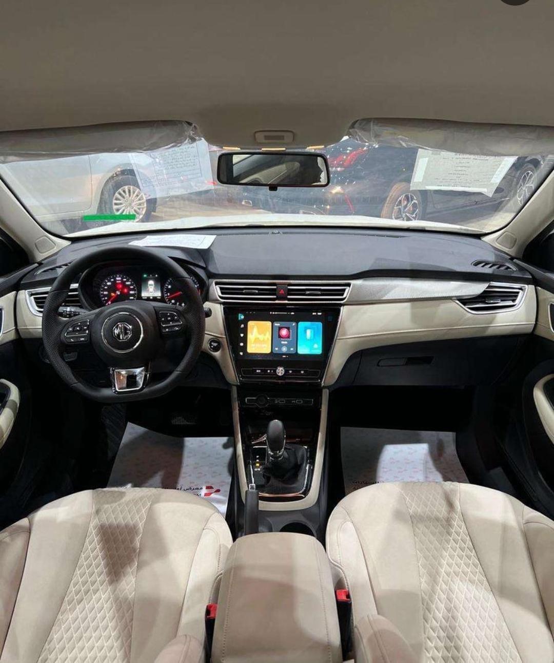 ام جي MG5 2025 — صورة 1