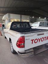 Toyota Hilux 2026 - GLX1 Automatic — thumbnail 3