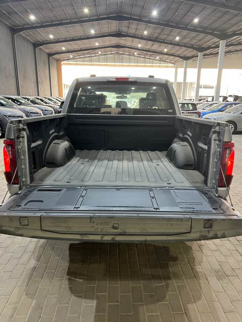 فورد F-150 2025