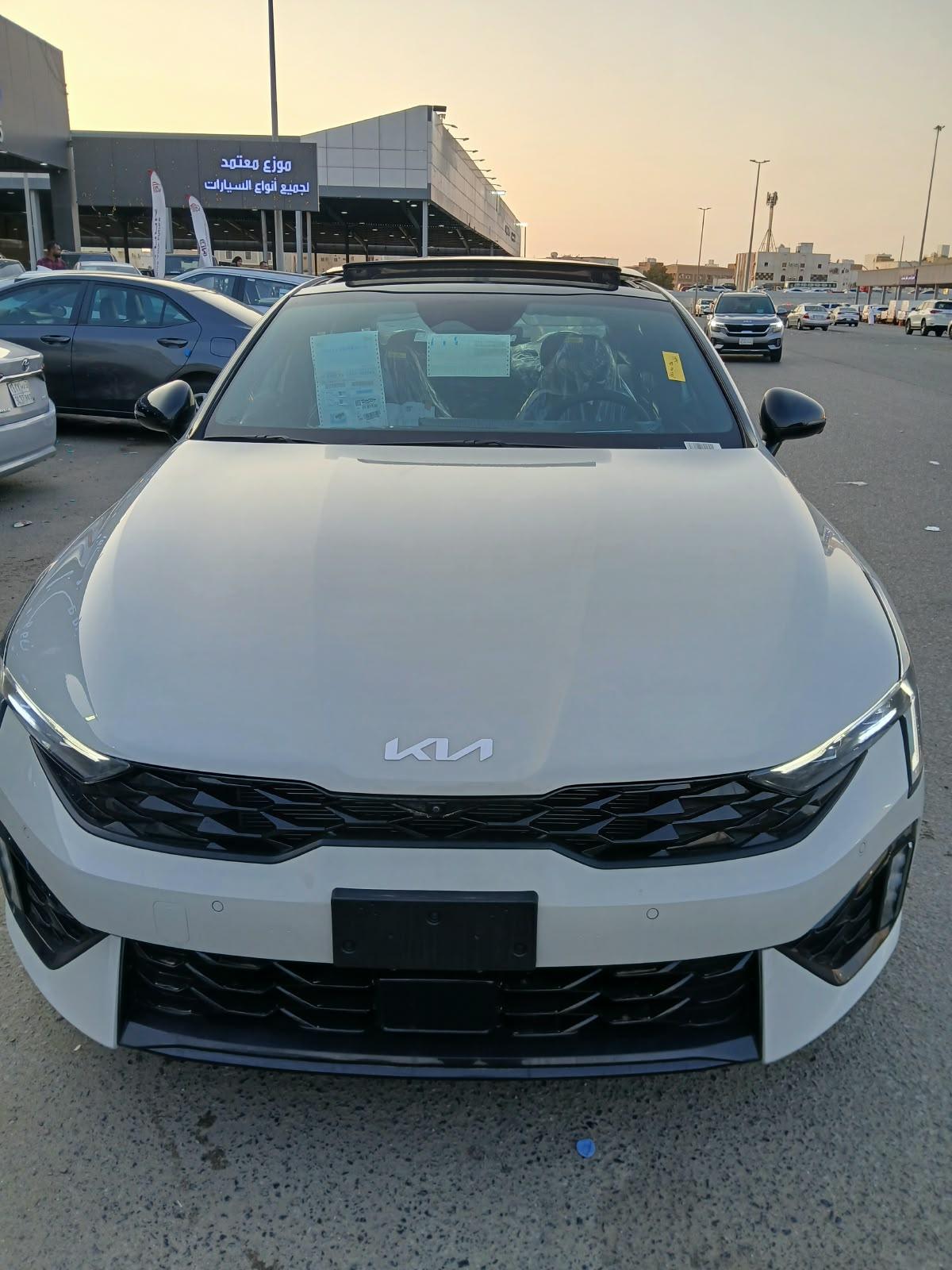 Kia K5 2026 - GT-Line — image 1