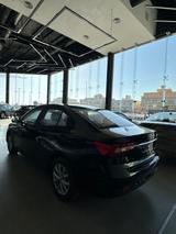 ام جي MG5 2025 — مصغرة 1