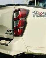 اسوزو D-Max 2025 — مصغرة 7