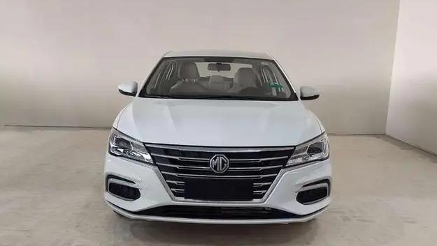ام جي MG5 2025 — صورة 1