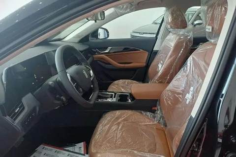 فاو Bestune B70 2027