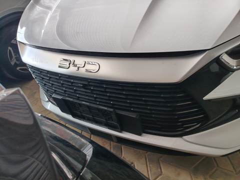 بي واي دي سيليون 5 2026