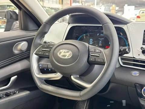 هيونداي النترا 2025